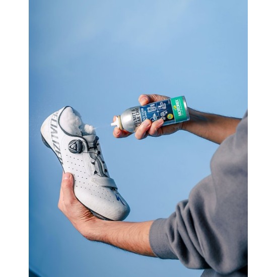 Αφρός καθαρισμού εσωτερικού-εξωτερικού κράνους MOTOREX 200ml Αφρός καθαρισμού εσωτερικού-εξωτερικού κράνους MOTOREX 200ml