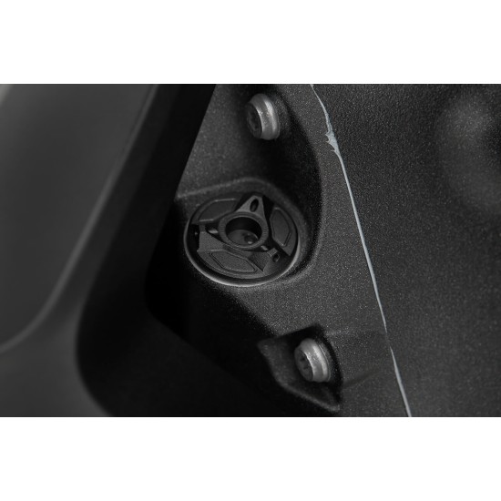 Τάπα πλήρωσης λαδιού BMW R 1300 GS/Adv. με κλειδί ασφαλείας μαύρη Τάπα πλήρωσης λαδιού BMW R 1300 GS/Adv. με κλειδί ασφαλείας μαύρη