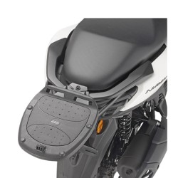 Βάση topcase GIVI Yamaha N-Max 125 25-