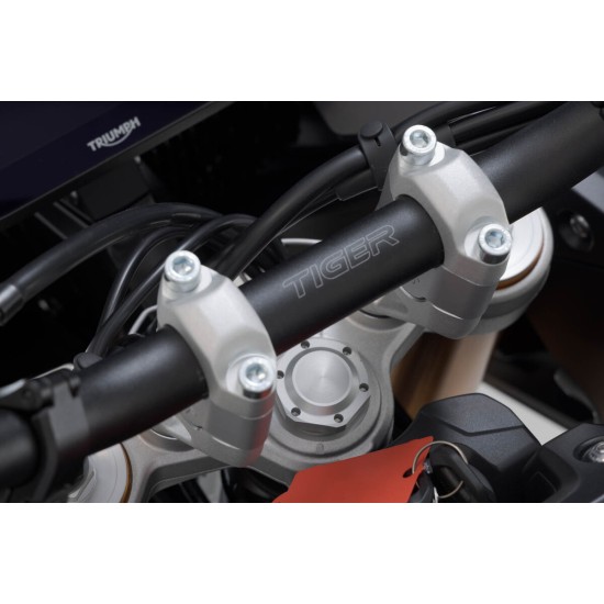 Αποστάτες τιμονιού SW-Motech 30 χιλ. Triumph Tiger 900 GT/Rally/Pro 24- ασημί 