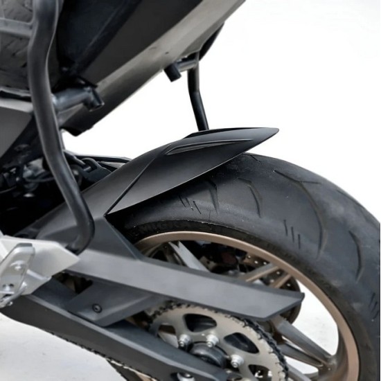 Επέκταση πίσω φτερού Puig CFMoto 700MT μαύρη Επέκταση πίσω φτερού Puig CFMoto 700MT μαύρη