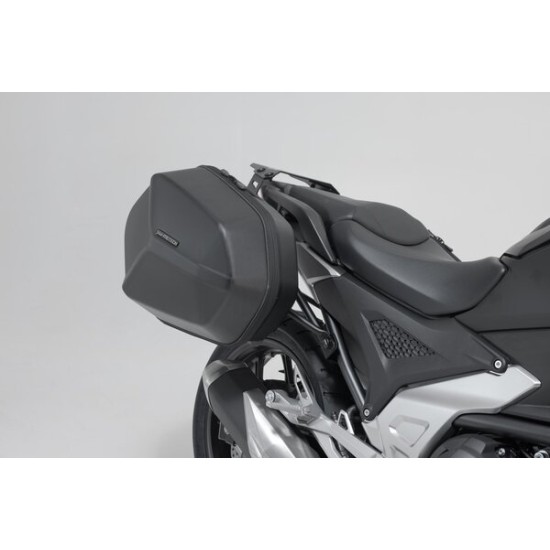 Σετ πλαϊνών βαλιτσών SW-Motech AERO και βάσεων PRO Honda NC 750 X 21-