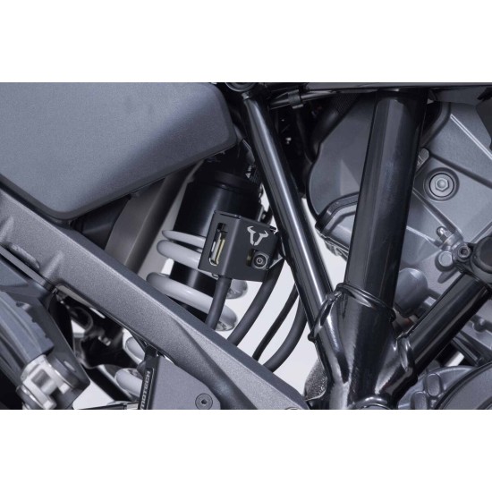 Προστατευτικό κάλυμμα δοχείου υγρών πίσω φρένου SW-Motech KTM 1390 Super Adventure S/R μαύρο