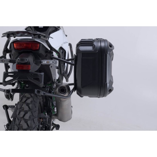 Σετ βάσεων και βαλιτσών SW-Motech DUSC Kawasaki KLE 500/SE 26- (για εξάτμιση akrapovic) Σετ βάσεων και βαλιτσών SW-Motech DUSC Kawasaki KLE 500/SE 26- (για εξάτμιση akrapovic)