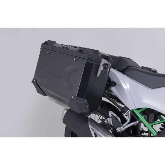 Σετ βάσεων και βαλιτσών SW-Motech TRAX ADV 37 lt. Kawasaki KLE 500/SE 26- μαύρο (για OEM εξάτμιση) Σετ βάσεων και βαλιτσών SW-Motech TRAX ADV 37 lt. Kawasaki KLE 500/SE 26- μαύρο (για OEM εξάτμιση)