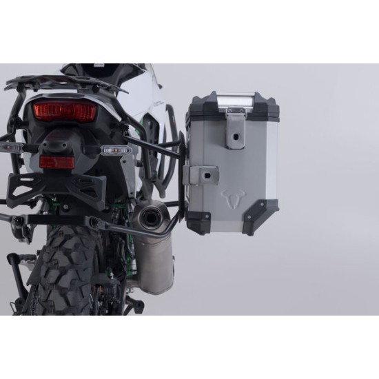 Σετ βάσεων και βαλιτσών SW-Motech TRAX ADV Kawasaki KLE 500/SE 26- ασημί (για εξάτμιση akrapovic)
