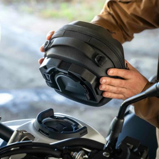 Tankbag click system SHAD E03CL PRO 3-4lt. Tankbag click system SHAD E03CL PRO 3-4lt.