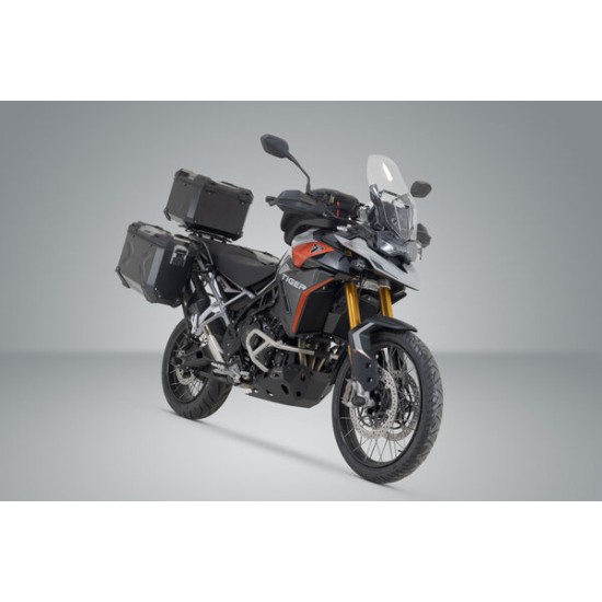 Ολοκληρωμένο σετ βάσεων και βαλιτσών SW-Motech TRAX ADV Triumph Tiger 900 GT/Rally/Pro 24- μαύρο 