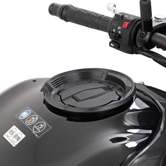 Βάση GIVI BF για tankbag σειράς Tanklock Kawasaki Versys X-300