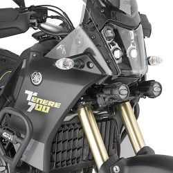 Βάση για Universal προβολάκια GIVI Yamaha Tenere 700 World Raid μαύρη (για μοντέλα χωρίς κάγκελα προστασίας κινητήρα)
