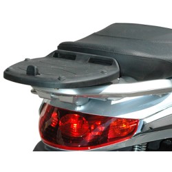 Βάση topcase GIVI Piaggio Beverly 500