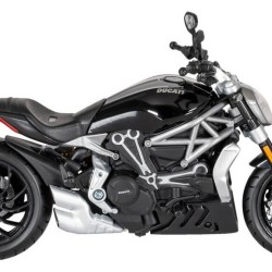 Μινιατούρα 1:12 Ducati X Diavel S