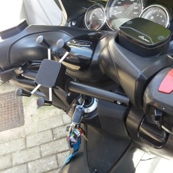 Μπαράκι κόκπιτ Yamaha T-MAX 500 08-11