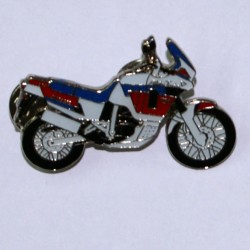 Pin (καρφίτσα) Honda Africa Twin μπλε-κόκκινο-λευκό (μπρελόκ)