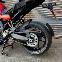 Φτερό πίσω τροχού Pyramid Yamaha Tracer 9/GT/GT+ μαύρο ματ