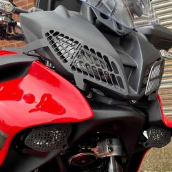 Προστατευτικά φαναριού Pyramid Yamaha Tracer 9/GT/GT+ μαύρο ματ 