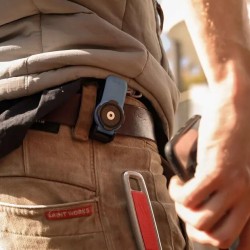 Βάση κινητού Quad Lock με κλιπ για ζώνη / σακίδιο πλάτης