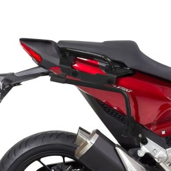 Βάσεις πλαϊνών βαλιτσών SHAD 3P System Honda Forza 750