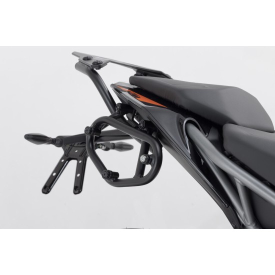 Σετ βάσεων και αδιάβροχων σαμαριών SW-Motech Sysbag WP M KTM 125 Duke 17-