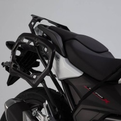 Σετ βάσεων και βαλιτσών SW-Motech TRAX ADV 45 lt. Honda NC 750 X 16-20 ασημί