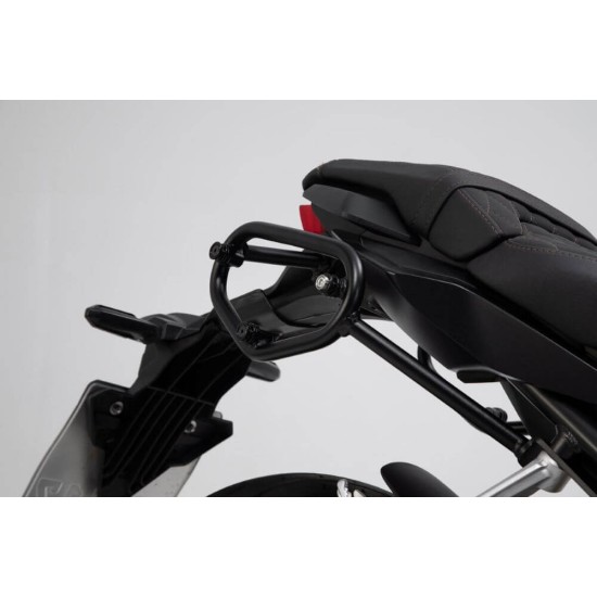 Σετ βάσεων και πλαϊνών βαλιτσών SW-Motech Urban ABS 33 lt. Honda CB 650 R Neo Sports Cafe -20 (σετ)
