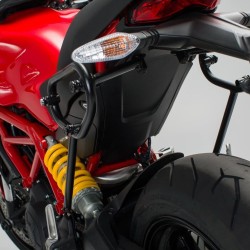 Βάση πλαϊνής βαλίτσας / σαμαριού SLC Ducati Monster 797 αριστερή