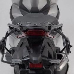 Σετ βάσεων και αδιάβροχων σαμαριών SW-Motech Sysbag WP M Honda X-ADV 20- Σετ βάσεων και αδιάβροχων σαμαριών SW-Motech Sysbag WP M Honda X-ADV 20-