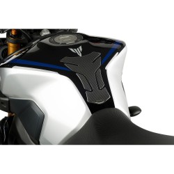 Τρία Tank Pads με Carbon look της PUIG 3075C