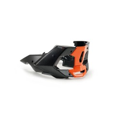 Spoiler κινητήρα με Carbon Look PUIG 9669C KTM: 790 DUKE 2018-20 / 2022-24 / 2026-, 890 DUKE 2020-25