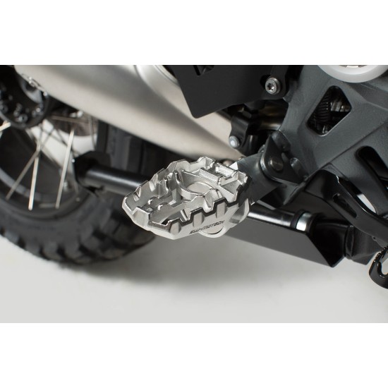 Ρυθμιζόμενα αναδιπλούμενα μαρσπιέ SW-Motech EVO Honda CB 500 X 18-