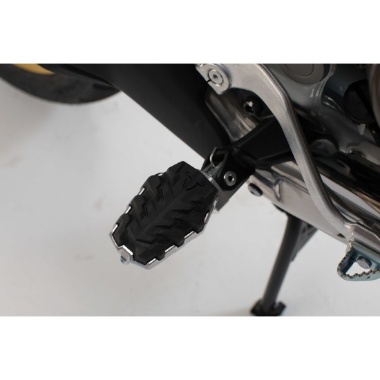 Ρυθμιζόμενα αναδιπλούμενα μαρσπιέ SW-Motech EVO Honda CRF 1000L Africa Twin/Adventure Sports 18-