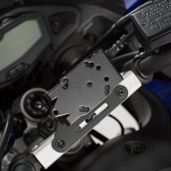Βάση GPS SW-Motech Quick-Lock στο εργοστασιακό μπαράκι Yamaha MT-07 Tracer