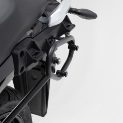 Βάση πλαϊνής βαλίτσας / σαμαριού SLC Suzuki DL 250 V-Strom αριστερή